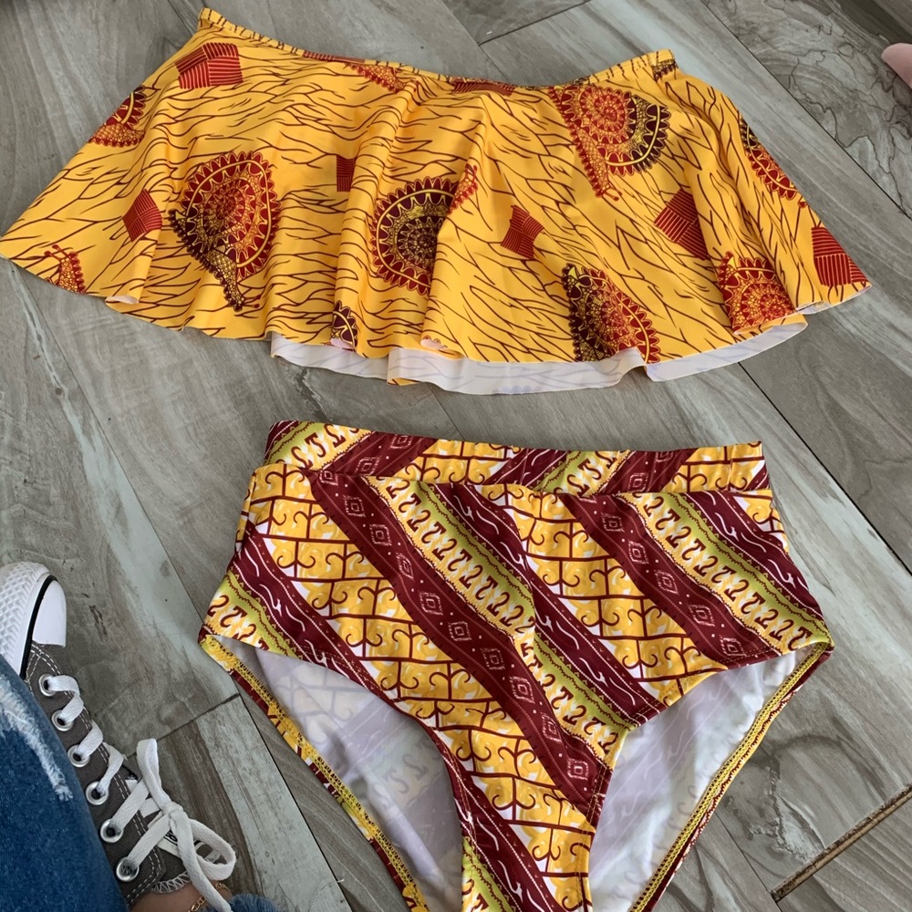 Off shoulder two peace swim suit medium